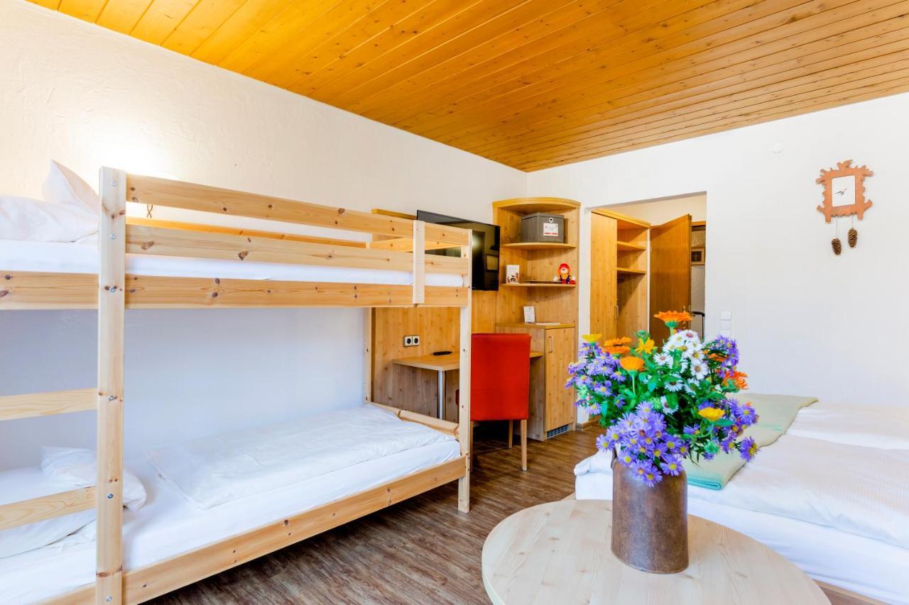 טודנאוברג Hotel Engel - Familotel Hochschwarzwald מראה חיצוני תמונה